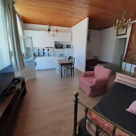 Charming Seaview Terrace *